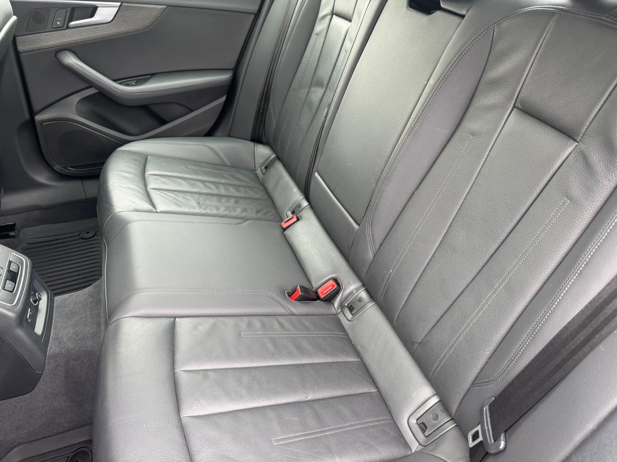 Used 2019 Audi A4 2.0T Premium Plus w/ Premium Plus Package image 21