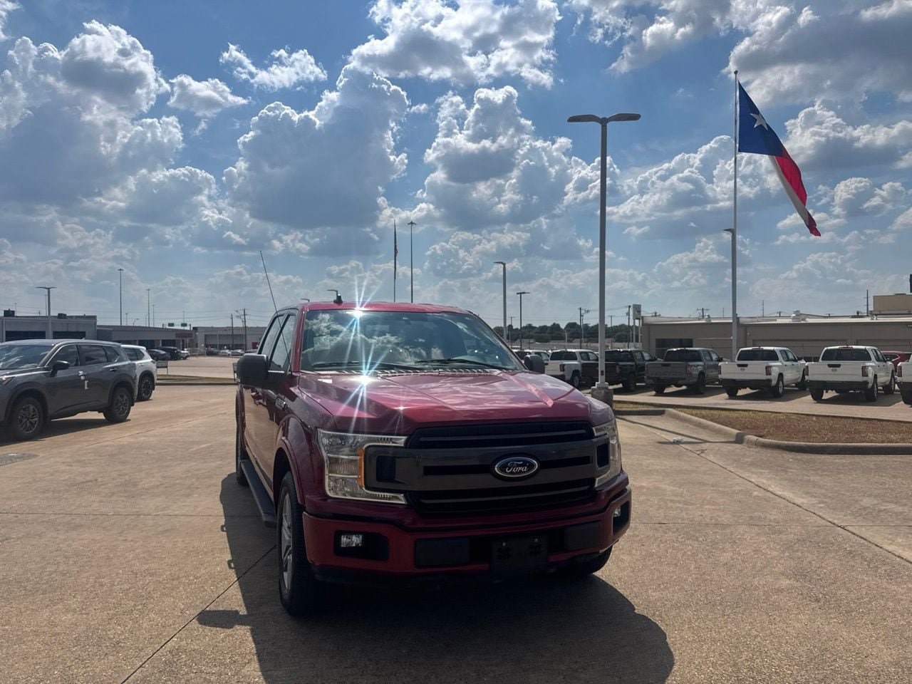 Used 2019 Ford F150 XLT w/ Equipment Group 302A Luxury RWD image 4