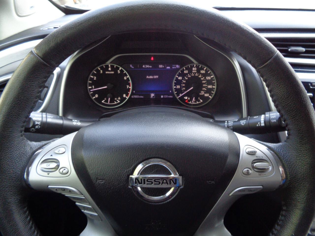 Used 2015 Nissan Murano Platinum w/ Platinum Technology Package AWD/4WD image 24