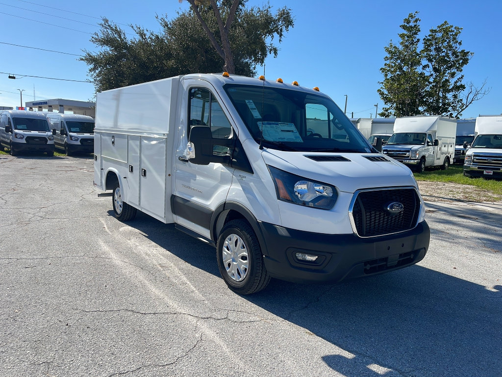 New 2025 Ford Transit 350 w/ Interior Upgrade Package RWD image 4