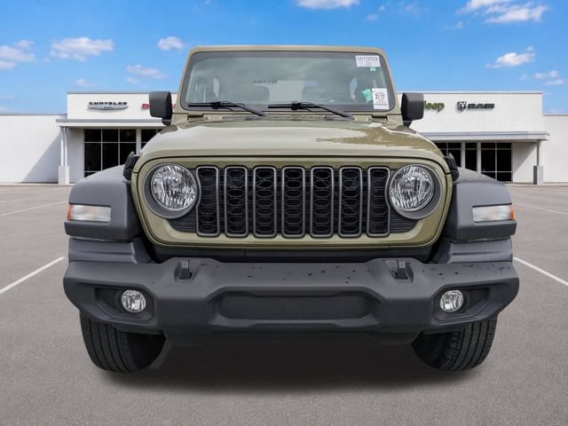 Used 2025 Jeep Wrangler Sport AWD/4WD image 11