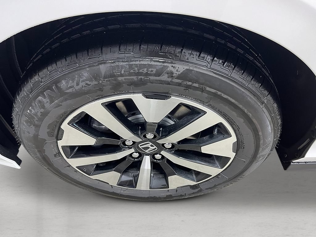 Certified 2026 Honda Odyssey EX-L image 12