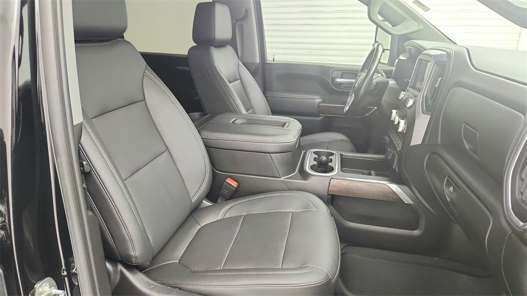 Used 2021 GMC Sierra 3500 SLT w/ SLT Convenience Package image 26