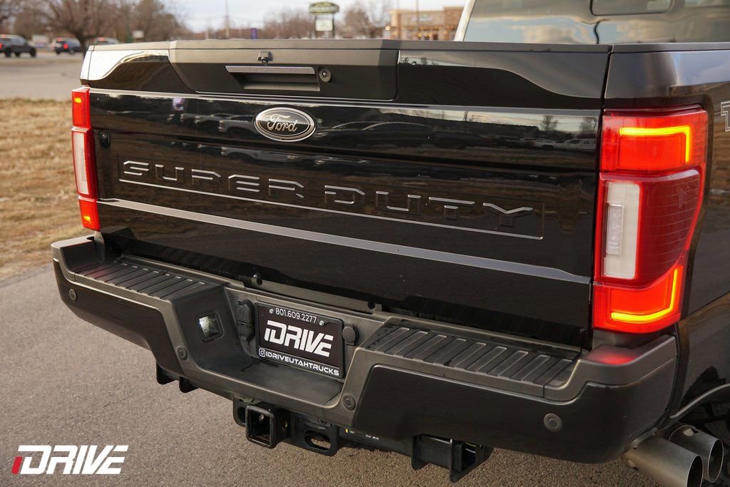 Used 2022 Ford F350 Lariat w/ Tremor Off-Road Package image 10