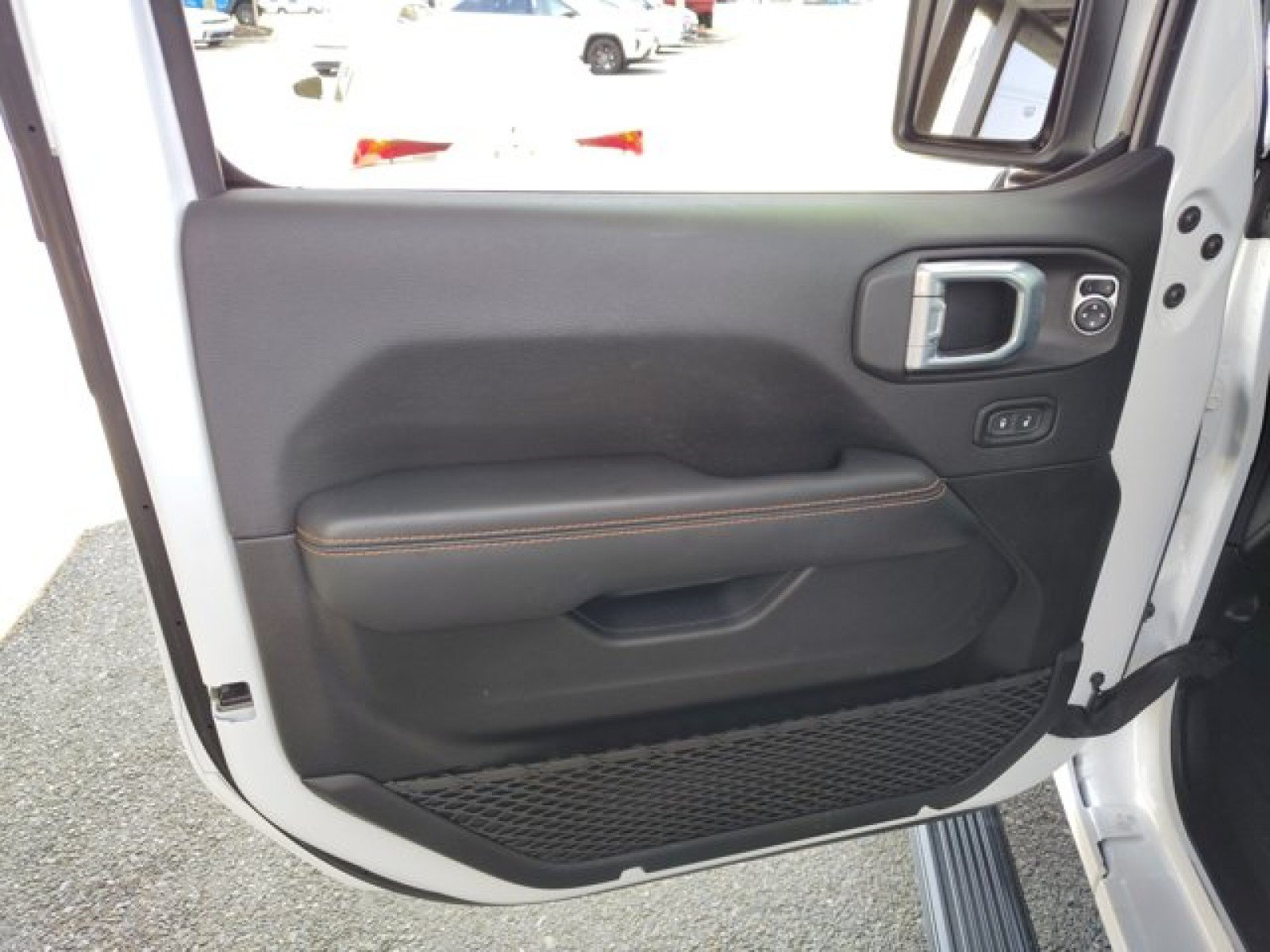 Used 2021 Jeep Gladiator Mojave AWD/4WD image 21