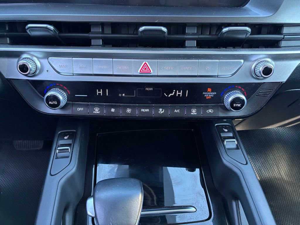 Used 2023 Kia Telluride S image 34