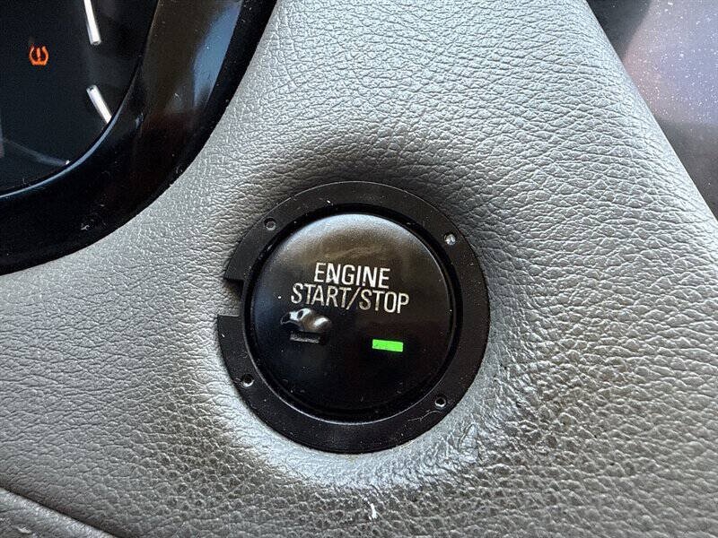 Used 2018 Cadillac XT5 Luxury w/ Driver Awareness Package FWD image 33