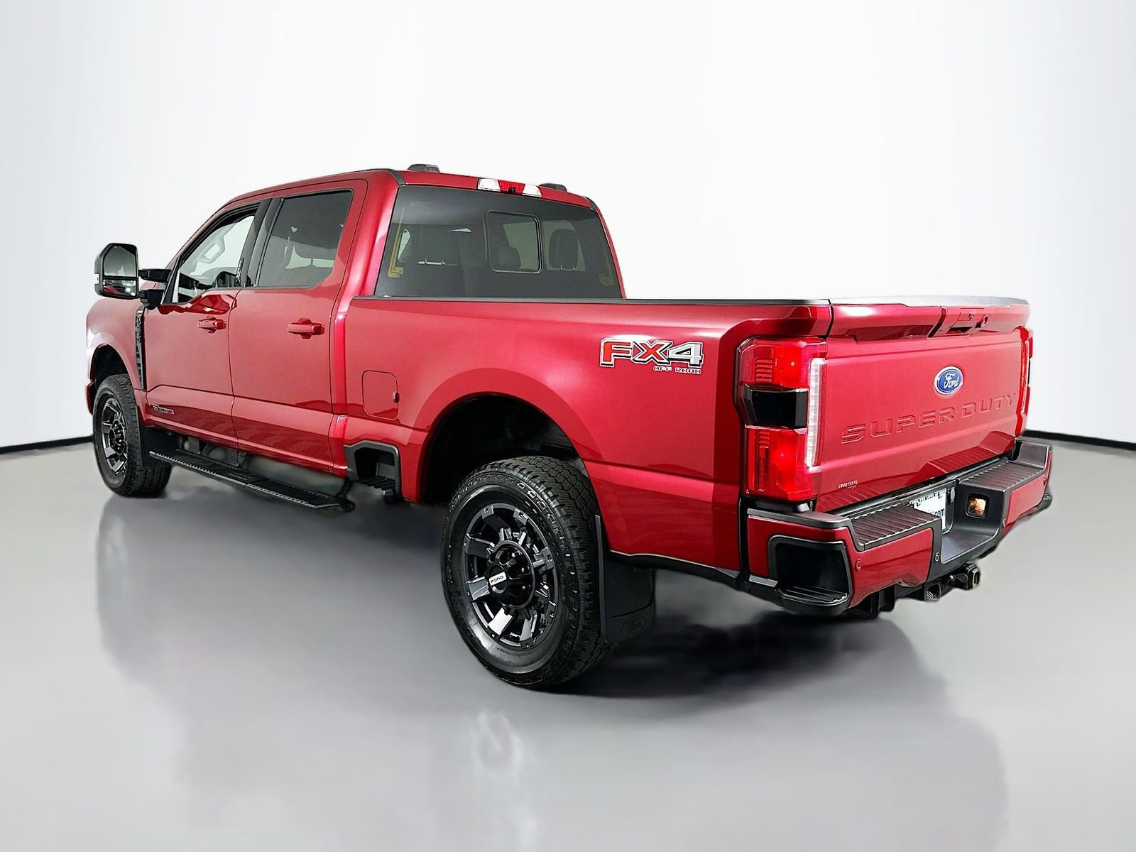Used 2024 Ford F250 Lariat w/ Sport Appearance Package AWD/4WD image 8