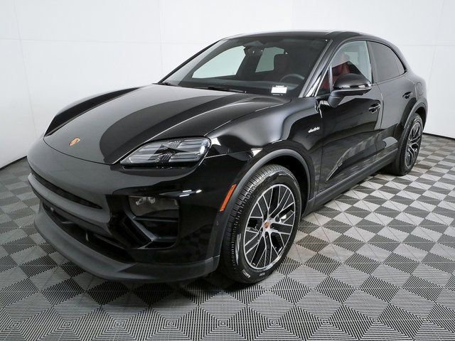 New 2026 Porsche Macan Electric video 1