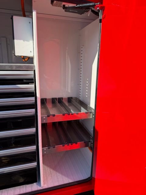 New 2026 Ford F550 4x4 Supercab Super Duty w/ XLT Value Package image 9