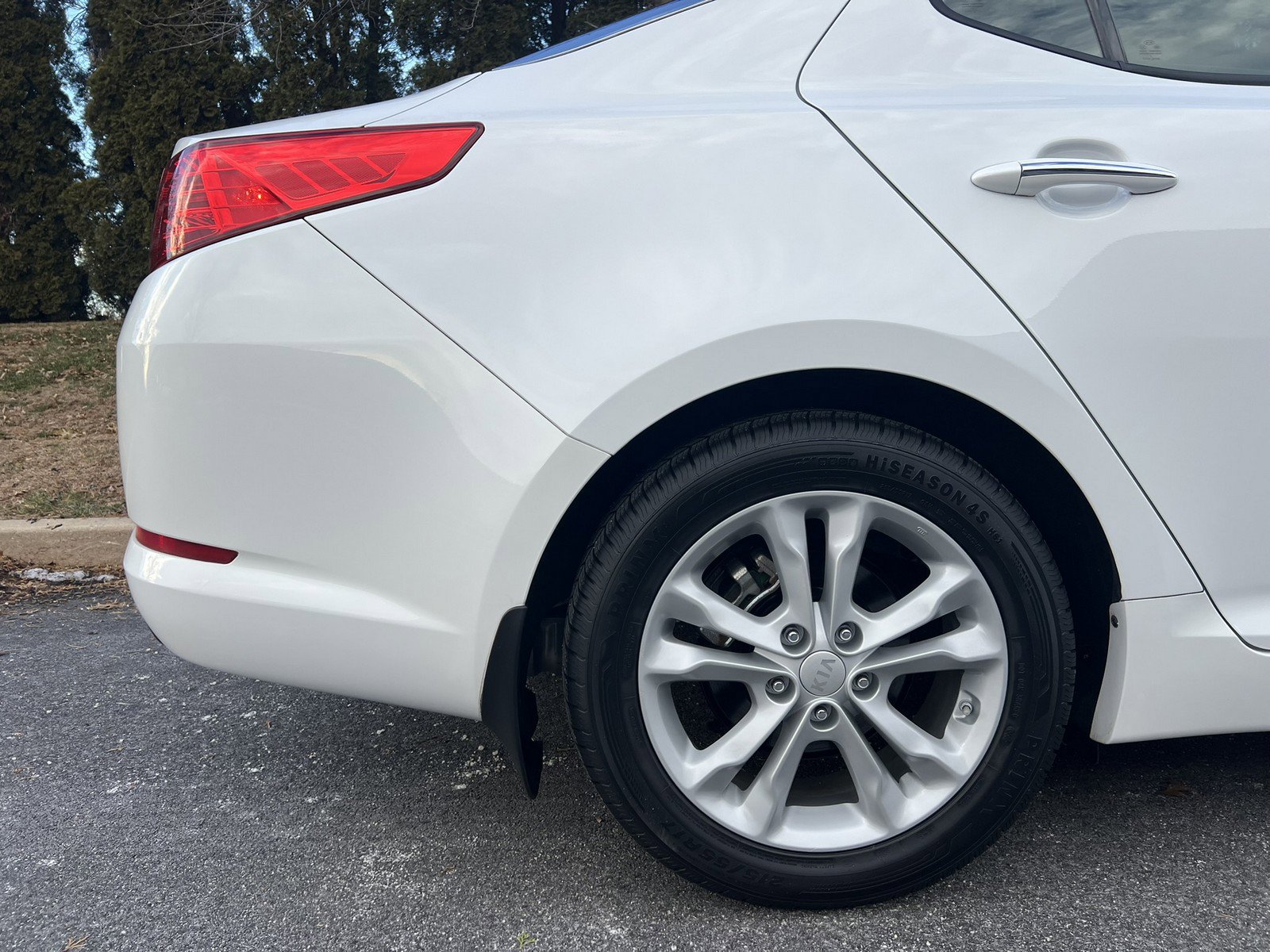 Used 2013 Kia Optima EX w/ Premium Pkg image 57