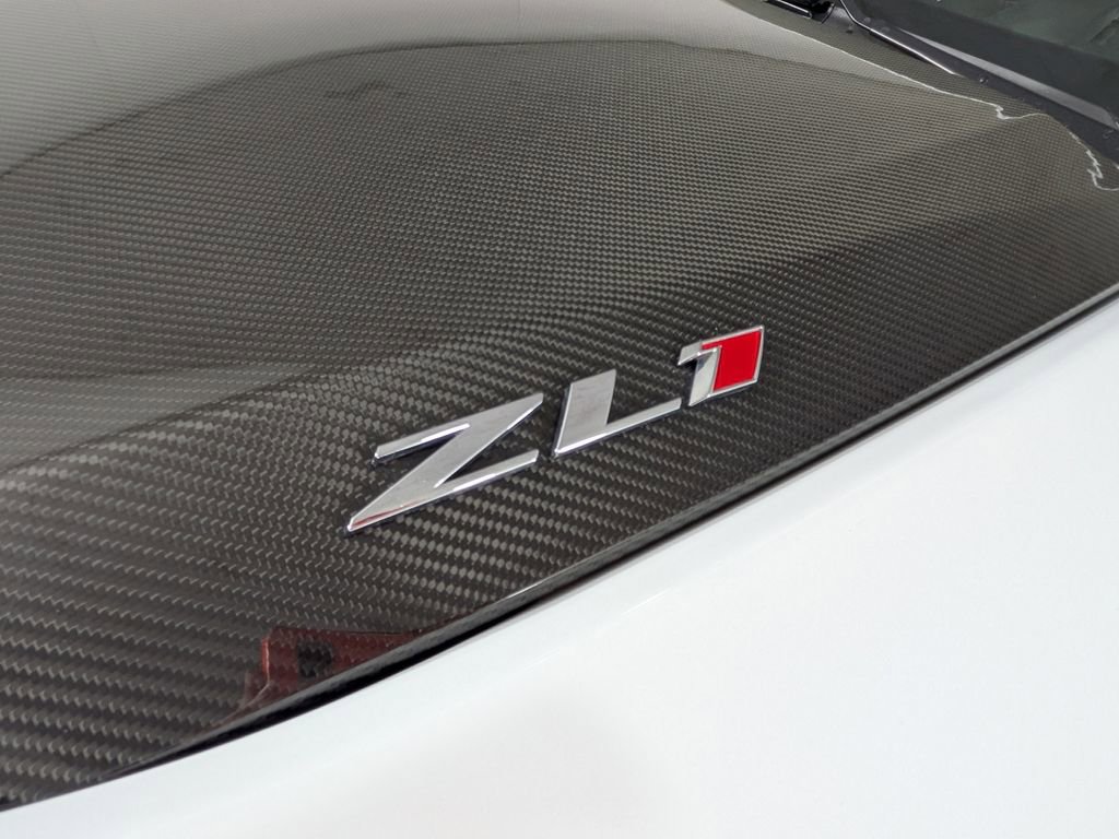 Used 2020 Chevrolet Camaro ZL1 image 15