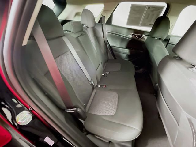 Used 2026 Kia Sportage LX w/ LX Convenience Package image 27
