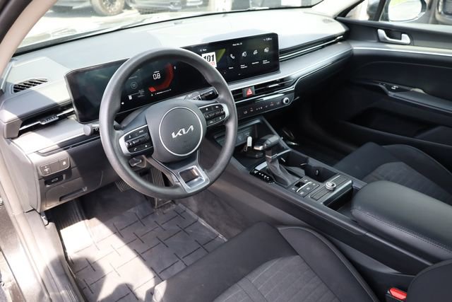 Used 2025 Kia K5 LXS image 10