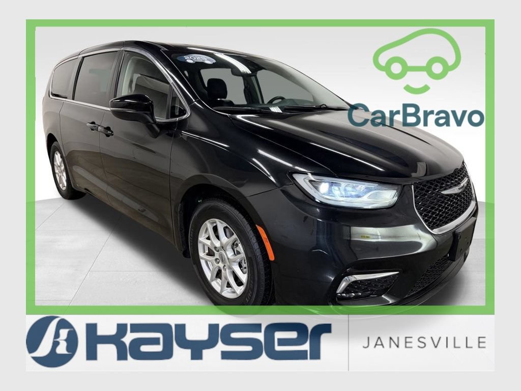 Used 2023 Chrysler Pacifica Touring-L
