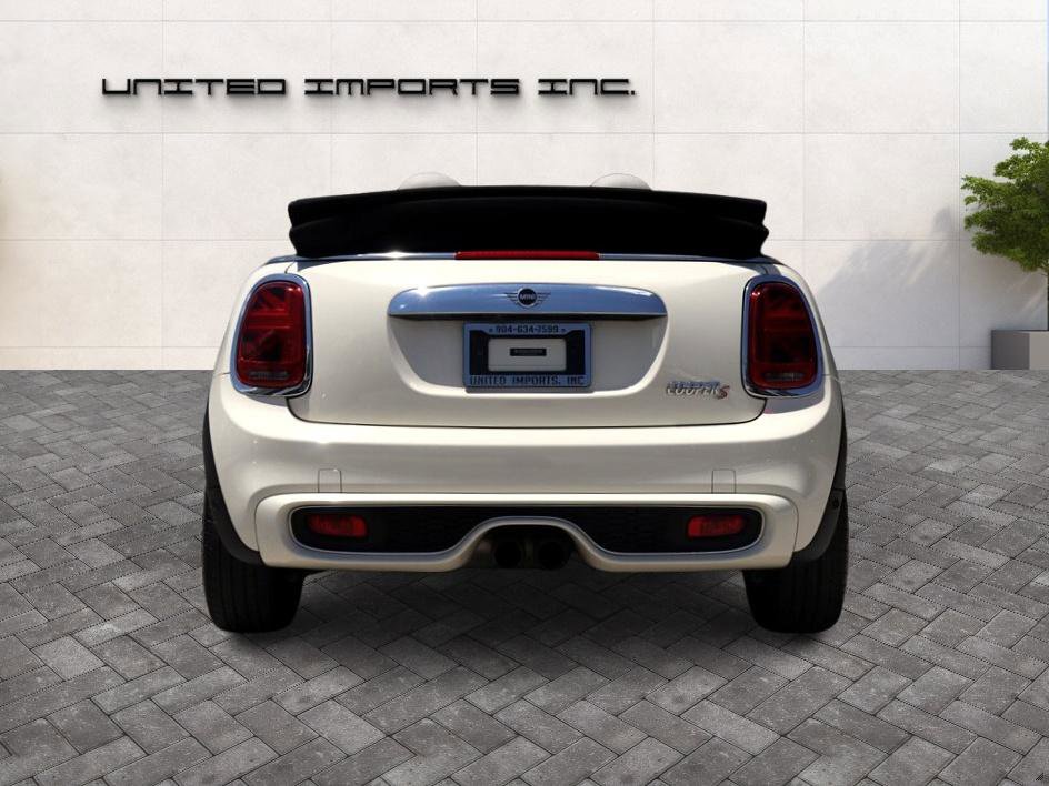 Used 2019 MINI Cooper S FWD image 4