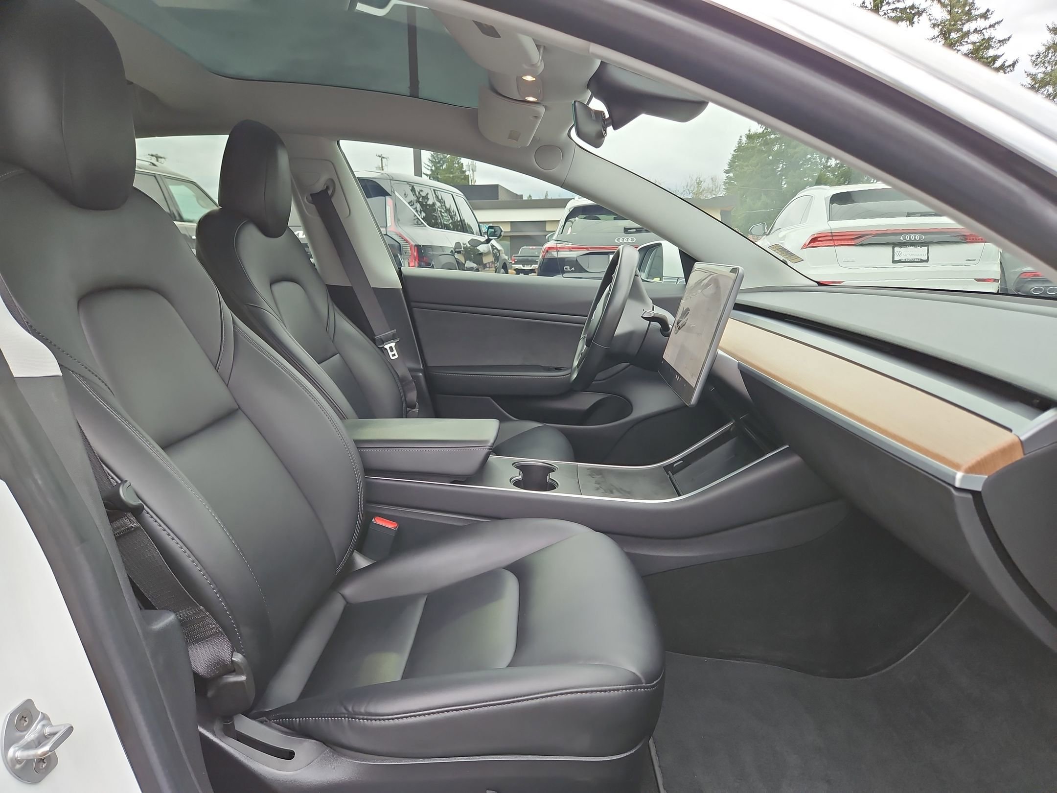 Used 2019 Tesla Model 3 Long Range image 29