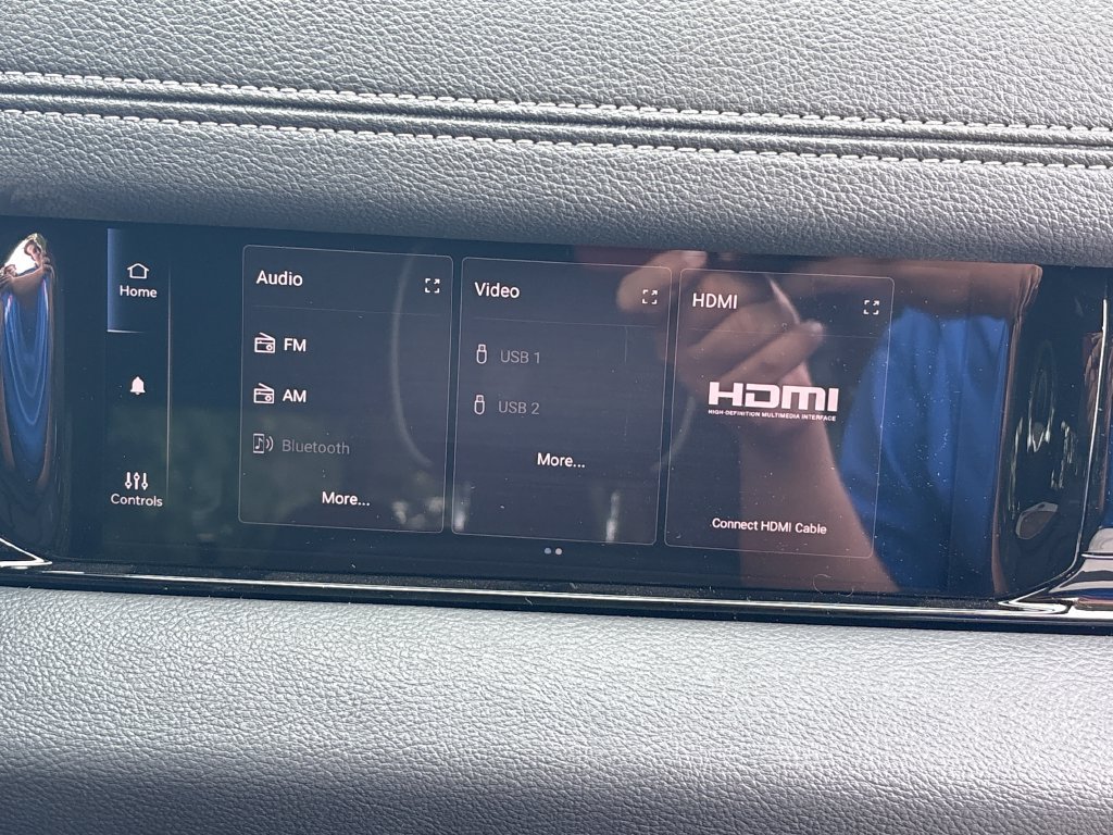 New 2026 RAM 1500 Laramie w/ Night Edition AWD/4WD image 42
