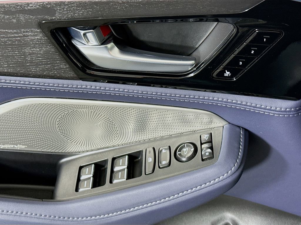 Used 2022 Acura MDX Type S image 24