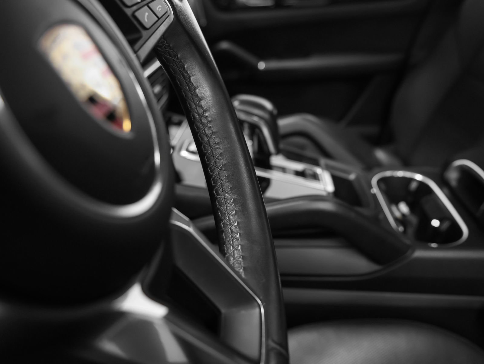 Certified 2019 Porsche Cayenne S image 30