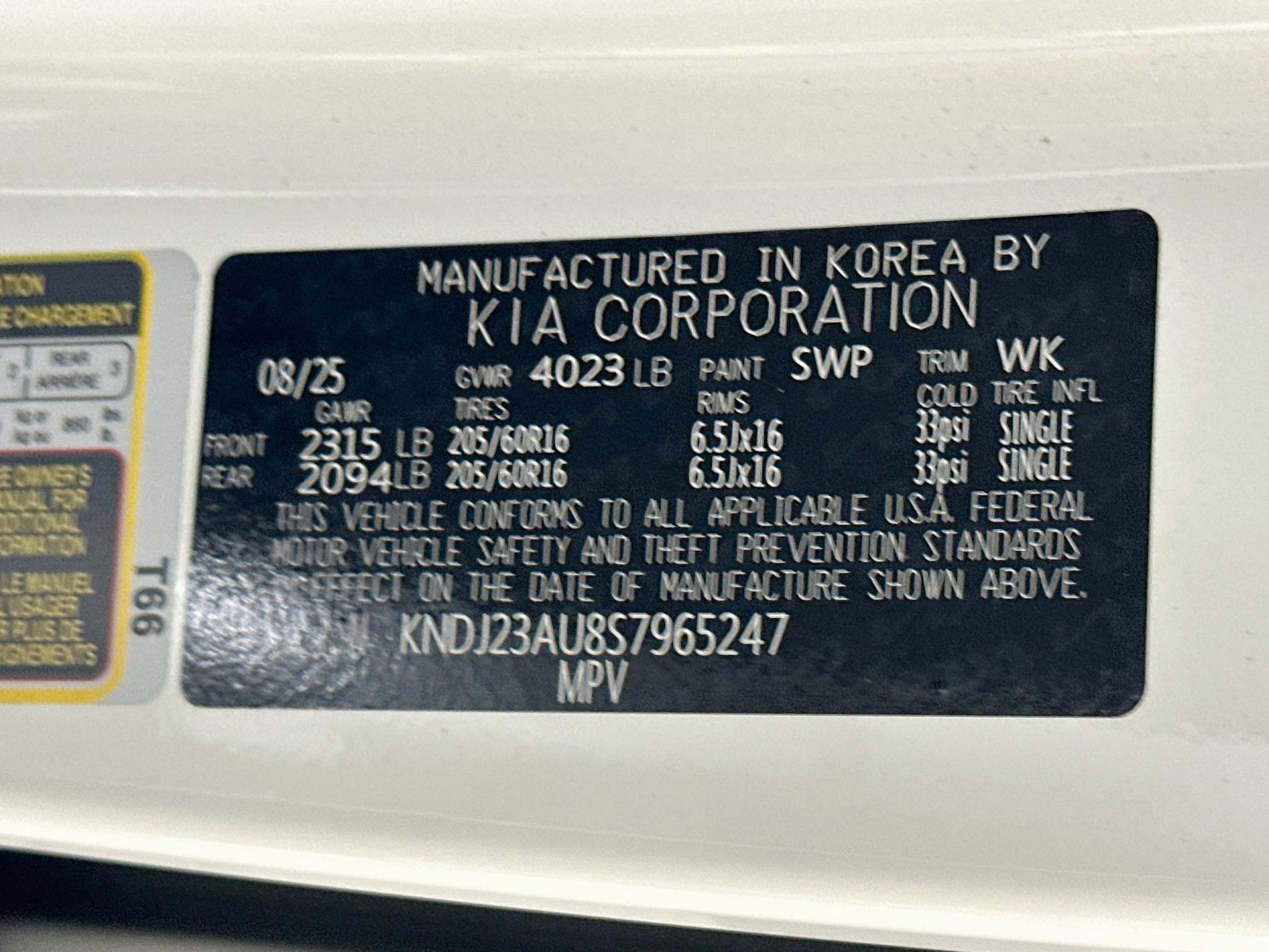 Used 2025 Kia Soul LX w/ LX Technology Package FWD image 12