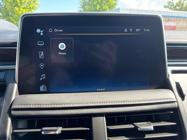 Used 2024 Chevrolet Suburban Premier w/ Advanced Technology Package AWD/4WD image 42