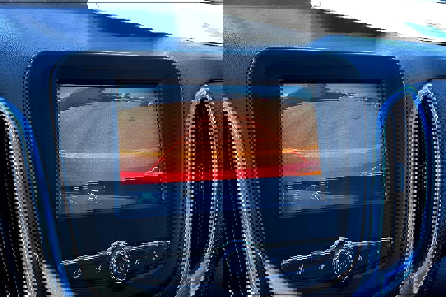 Used 2018 Chevrolet Equinox LT image 21