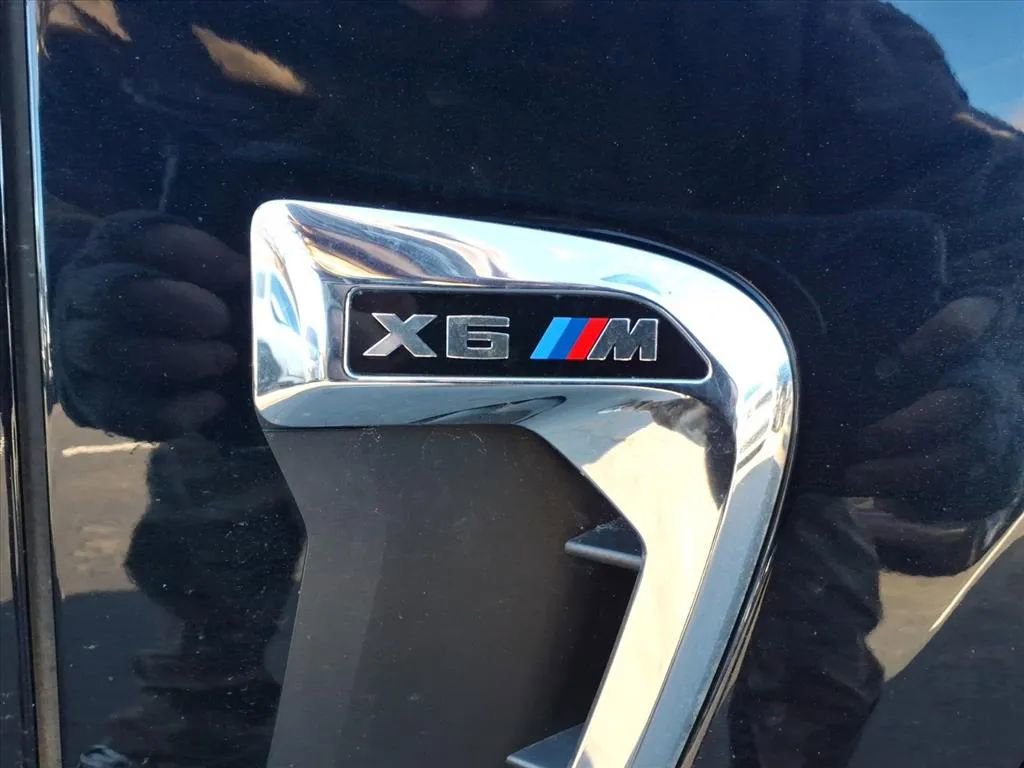 Used 2019 BMW X6 M image 9