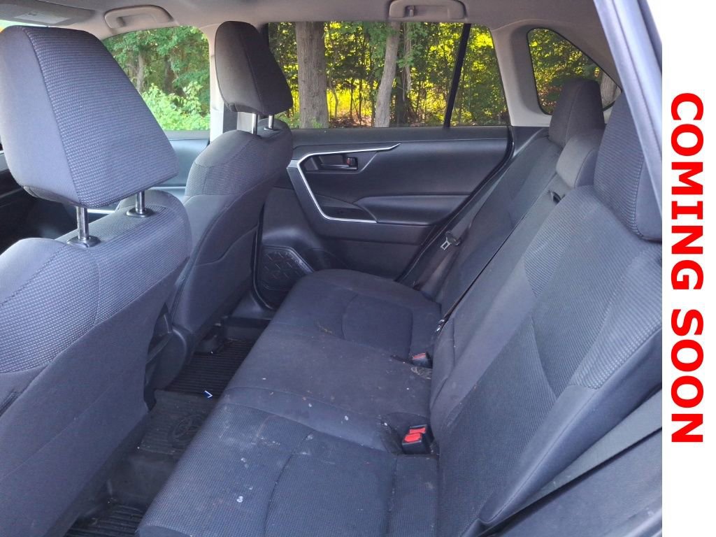 Used 2019 Toyota RAV4 LE w/ All Weather Liner Package AWD/4WD image 9