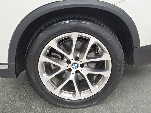 Certified 2024 BMW X5 xDrive40i w/ Premium Package AWD/4WD image 30