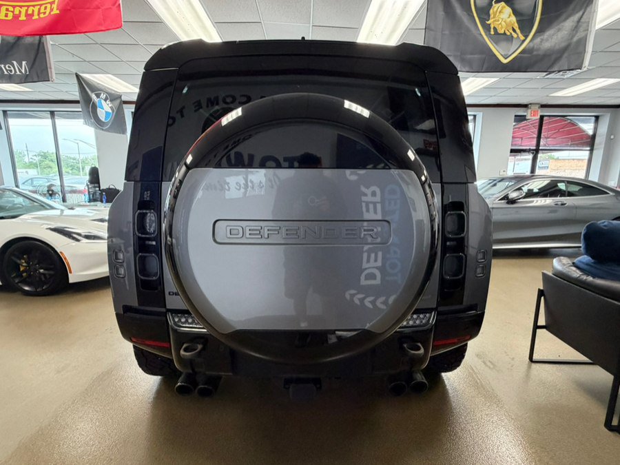 Used 2024 Land Rover Defender 110 X AWD/4WD image 15