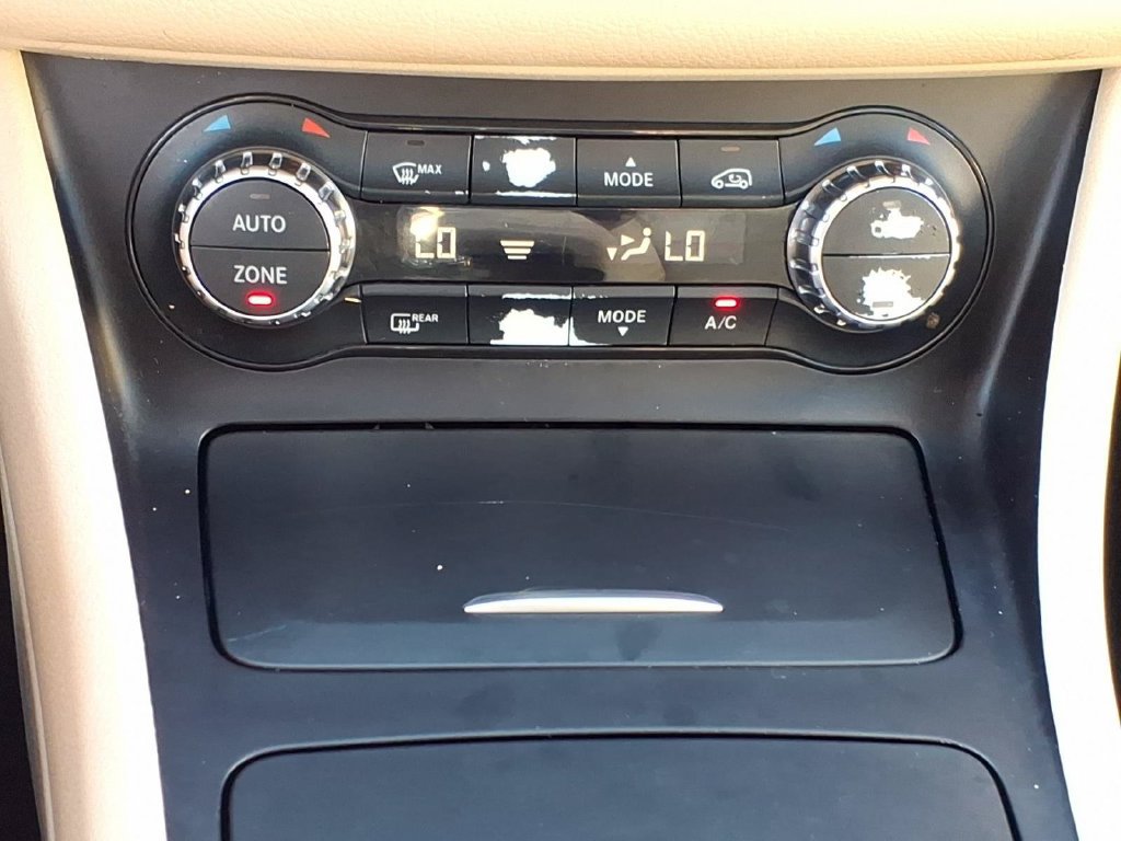 Used 2015 Mercedes-Benz GLA 250 4MATIC image 17
