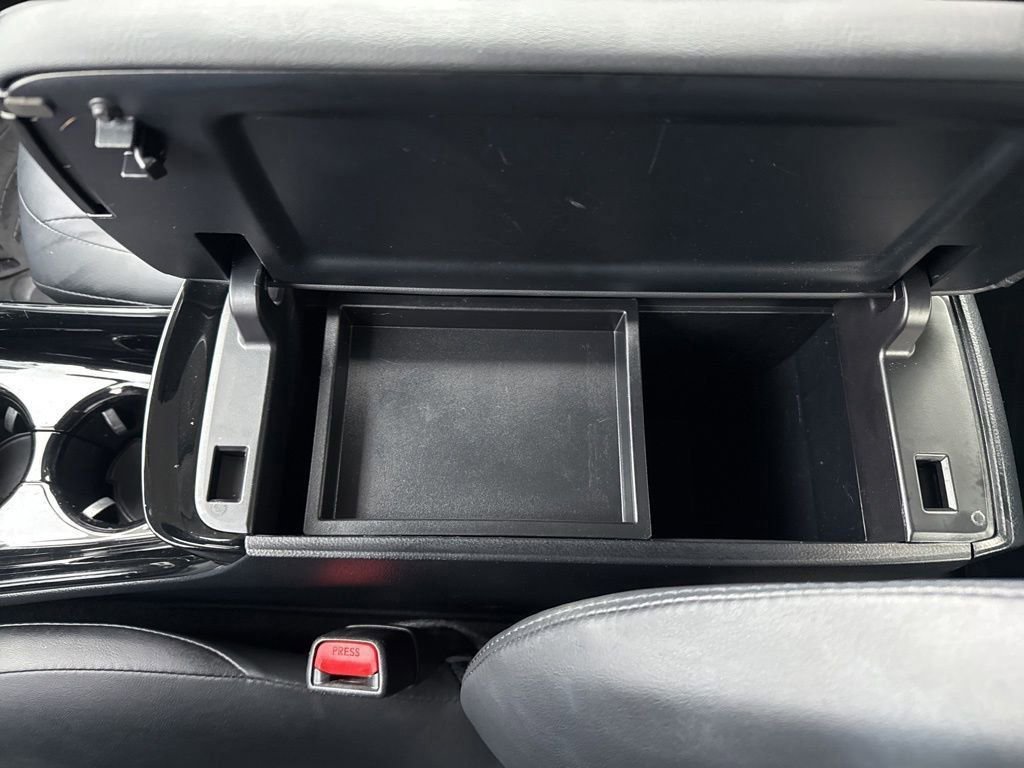 Used 2018 Toyota Prius Prime Premium image 29