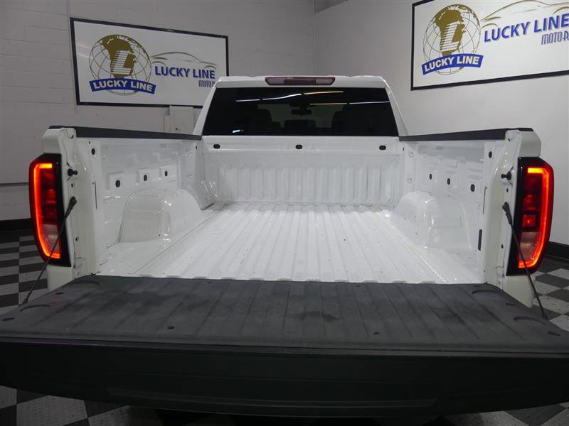 Used 2019 GMC Sierra 1500 Elevation w/ Elevation Value Package image 9