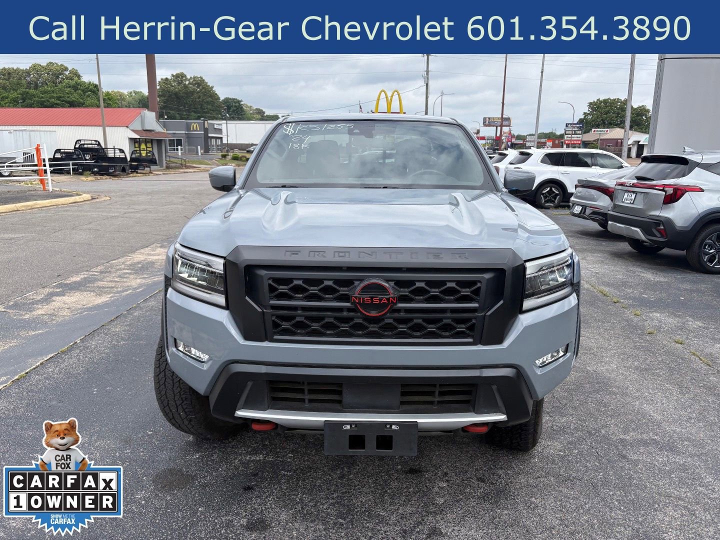 Used 2024 Nissan Frontier PRO-4X w/ Technology Package AWD/4WD image 2