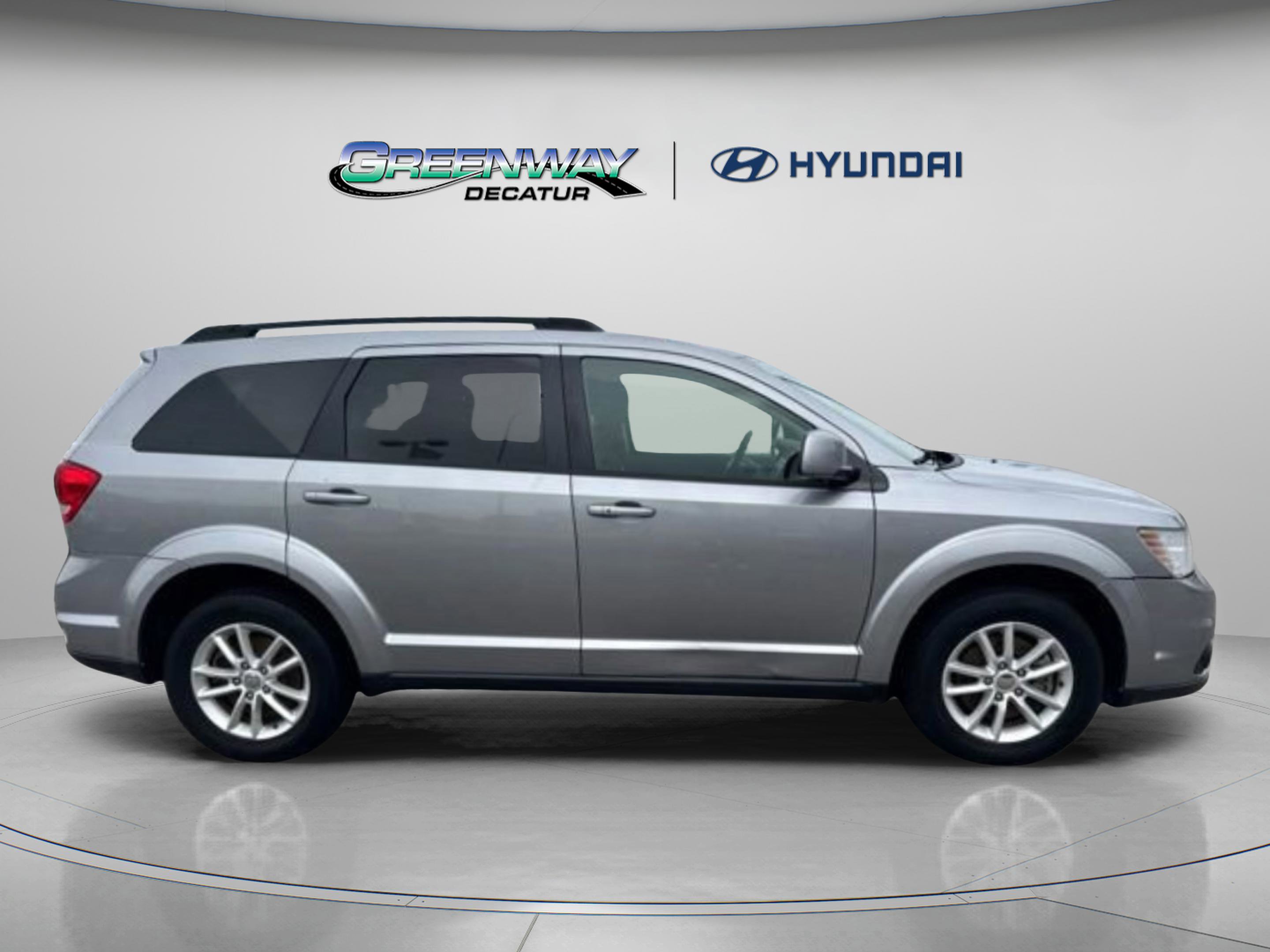 Used 2017 Dodge Journey SXT w/ Premium Group FWD image 7