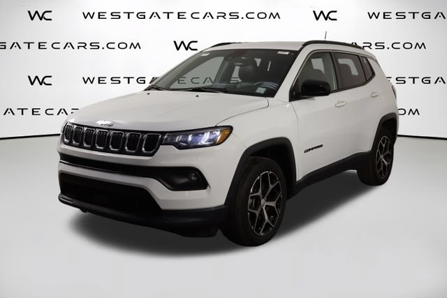 Used 2024 Jeep Compass Latitude AWD/4WD 360° Tour
