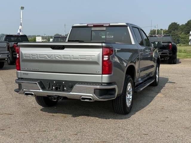 Used 2023 Chevrolet Silverado 1500 LT AWD/4WD image 5