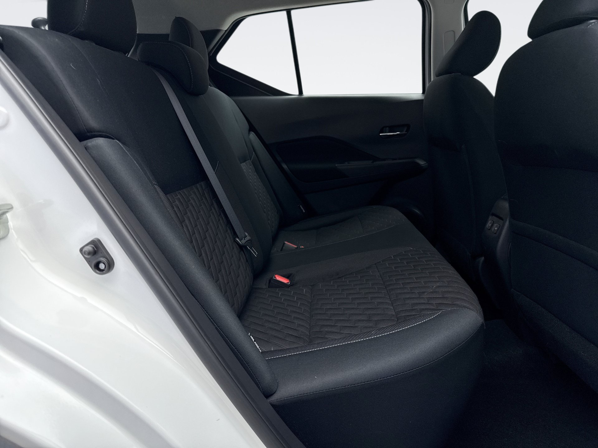 Used 2023 Nissan Kicks SV FWD image 17