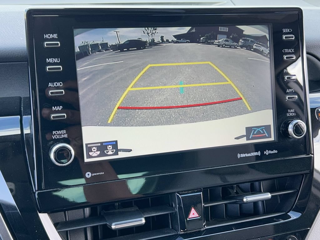 Used 2022 Toyota Camry XLE FWD image 15