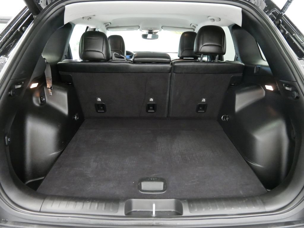 Certified 2022 Jeep Cherokee Trailhawk w/ Comfort/Convenience Group image 8