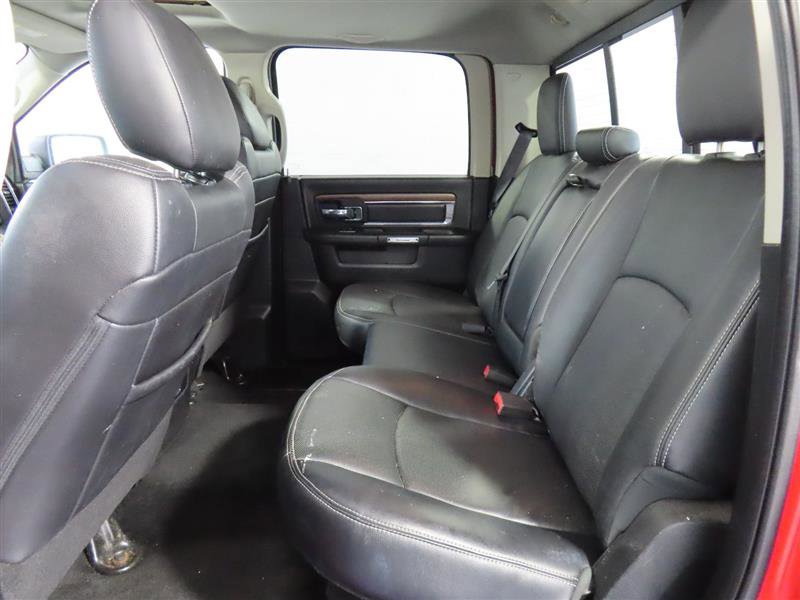 Used 2015 RAM 1500 Laramie w/ Convenience Group image 32