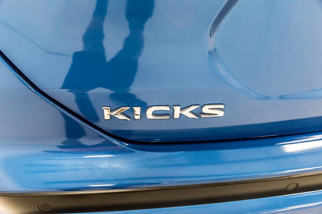 Used 2025 Nissan Kicks Play S FWD image 10
