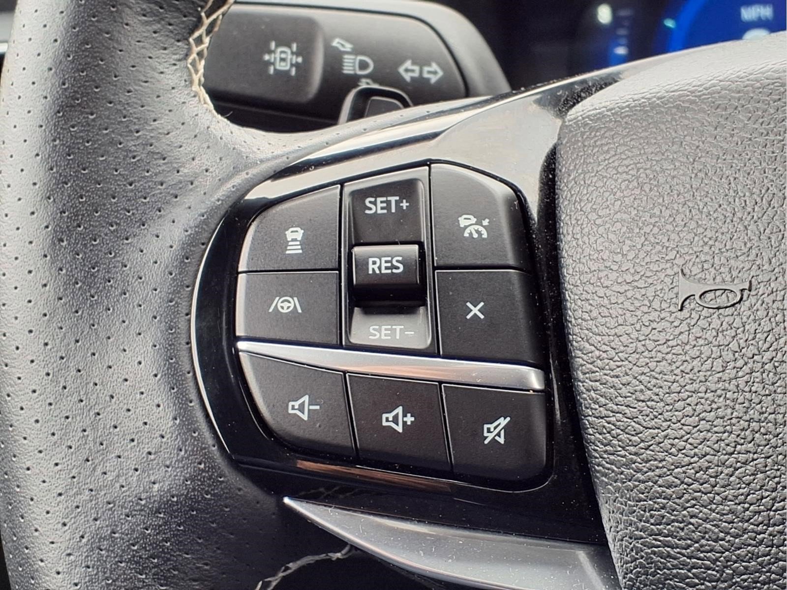 Used 2024 Ford Explorer ST w/ Equipment Group 401A AWD/4WD image 26