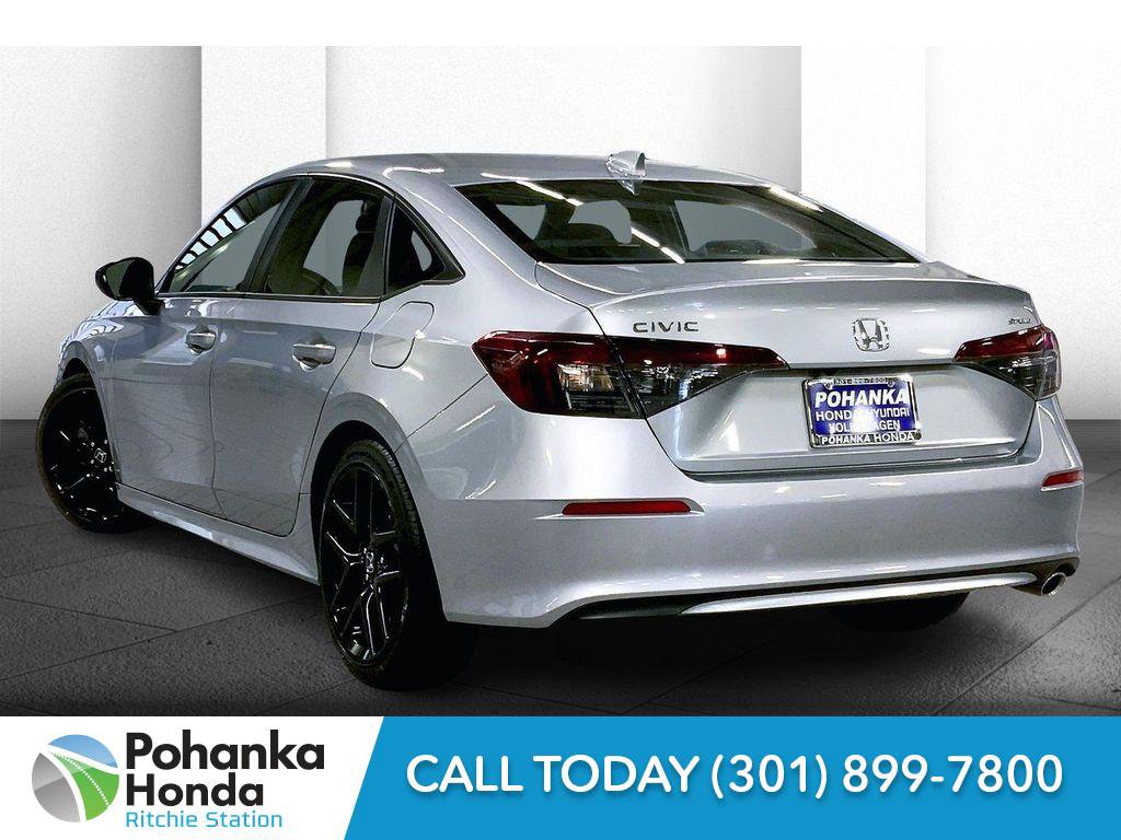 Used 2025 Honda Civic Sport image 10