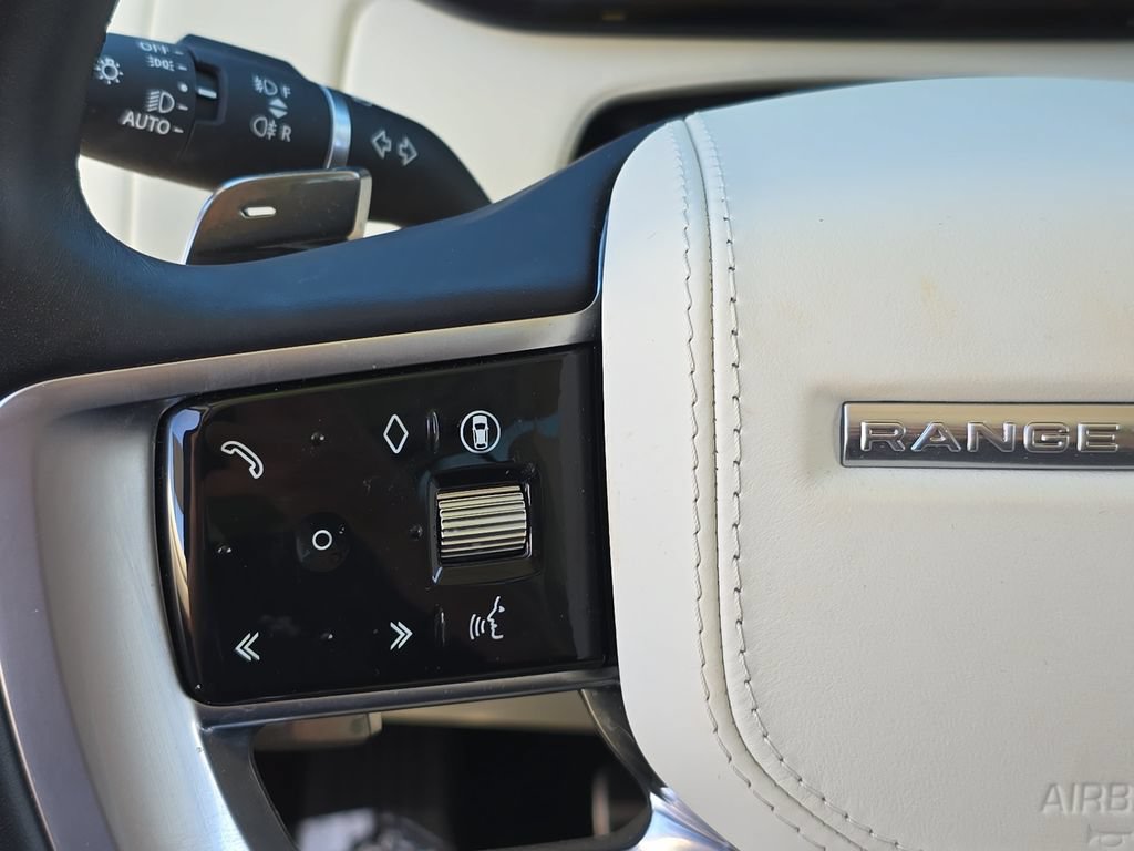 Certified 2024 Land Rover Range Rover SE AWD/4WD image 18
