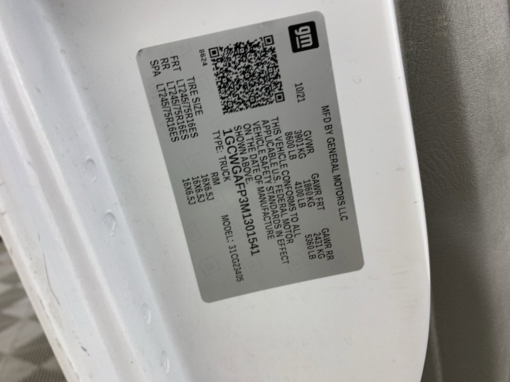 Used 2021 Chevrolet Express 2500 w/ Driver Convenience Package image 13