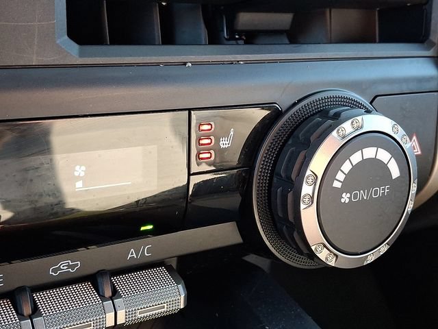 Certified 2024 Toyota Tacoma SR5 AWD/4WD image 23
