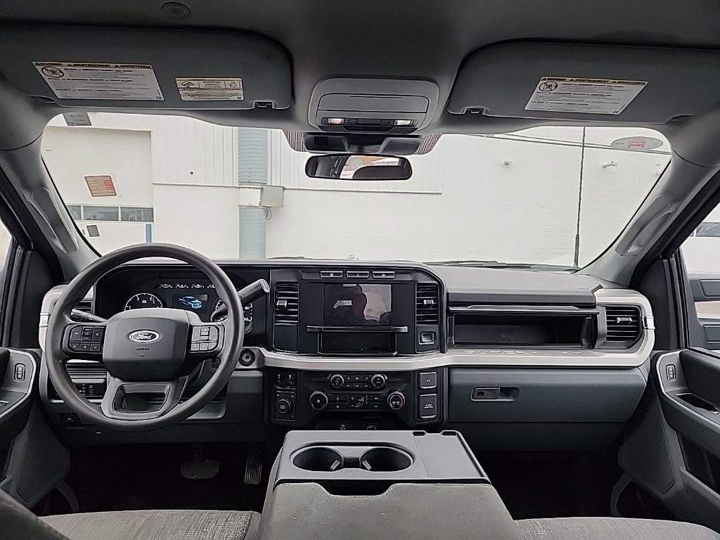 Used 2024 Ford F350 XLT image 13