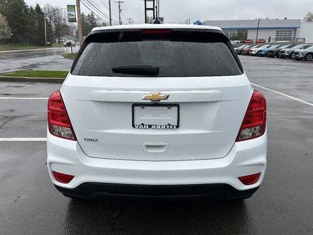 Used 2021 Chevrolet Trax LS w/ Tint and Cruise Package FWD image 4